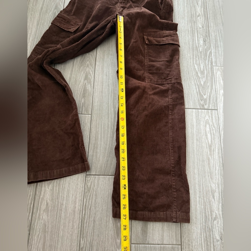 Hollister|Brown corduroy carpenter cargo jeans,ultra high rise baggy pants•••00 - Picture 10 of 13